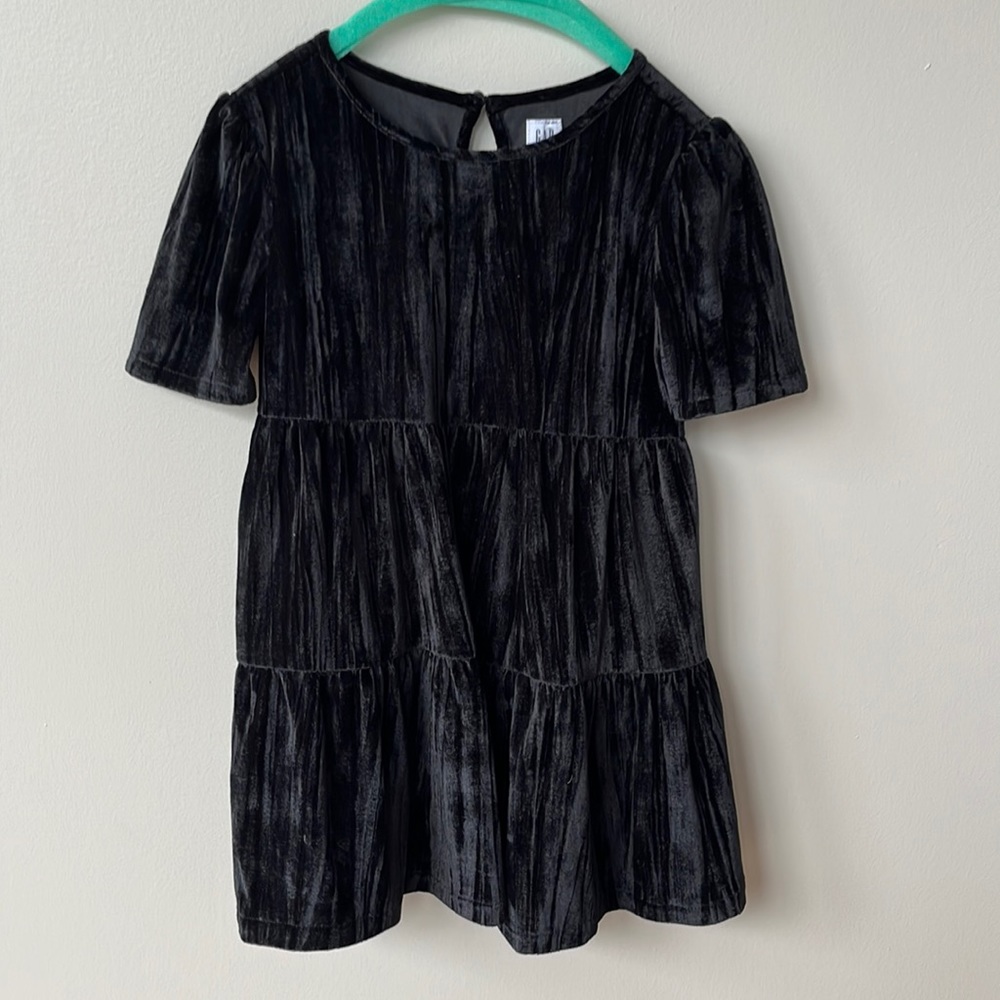 Gap Girls Black Dress size Small (6-7)
